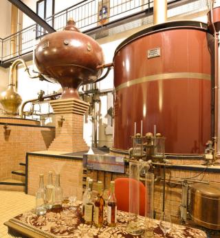 Plombier NP eaux SARL Spécialiste traitement des eaux En DISTILLERIE ET PARTICULIER 0